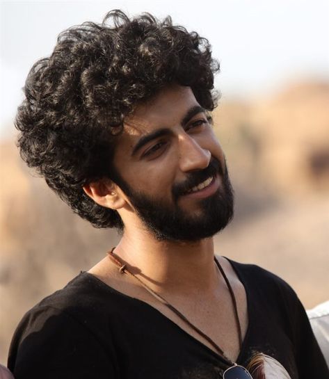 Roshan Mathew, Reference Photos, Jon Snow, Curly Hair, Actors & Actresses, Curly Hair Styles, Actresses, Actors, Fan