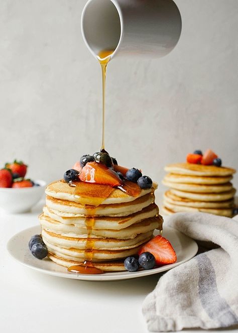 Homemade Pancake Mix Easy, Macadamia Nut Pancakes, Buttermilk Pancakes Recipe, Easy Homemade Pancakes, Homemade Pancake Mix, Pancake Recipe Buttermilk, Spring Baking, Homemade Pancakes, Buttermilk Pancakes