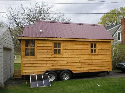 Cómo hacerse una casita móvil de madera sin ser un profesional Tiny Homes, Tiny House, Shed, Outdoor Structures, Internet, Patchwork