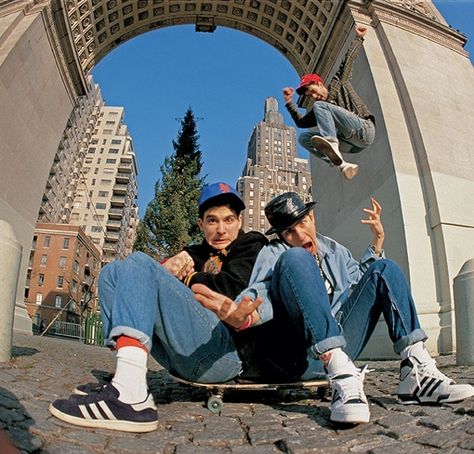 Glen E Friedman - Beastie Boys Arte Punk, Washington Square Park, Hardcore Punk, Washington Square, Beastie Boys, Adidas Outfit, Youth Culture, Hip Hop Rap, Tv Stars