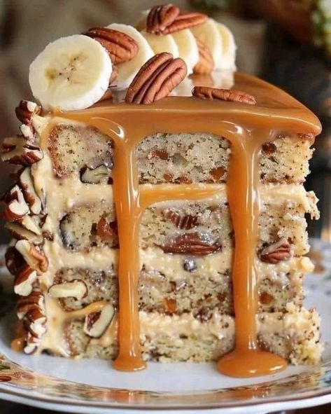 Gordon Ramsay recipes | Banana Pecan Caramel Layer Cake🍌🍰 | Facebook Pecan Carrot Cake, Caramel Layer Cake, Heavenly Dessert Recipe, Caramel Cake Recipe, Layer Cake Recipes, Caramel Frosting, Pecan Cake, Crunchy Pecans, Caramel Pecan