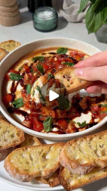 Monique: Ambitious Kitchen on Instagram: "a dreamy little dip: whipped feta bruschetta dip drizzled with sweet balsamic glaze and served with homemade garlic crostini!! perfect for Labor Day weekend and celebrating tomato season!  cherry tomatoes and basil, a little olive oil, and balsamic vinegar, all mixed together and spooned over my go-to whipped feta yogurt dip for a salty, sweet, savory creamy dip that just SCREAMS summer!!  comment ‘recipe’ below and I’ll send the recipe to you straight to your DMs!" Whipped Feta With Olives, Appetizers With Balsamic Glaze, Caprese Salad Dip, Feta Bruschetta Dip, Whipped Feta Bruschetta, Caprese Dip Cold, Healthy Shareable Appetizers, Whipped Feta Bruschetta Dip, Baggett Bread Appetizer