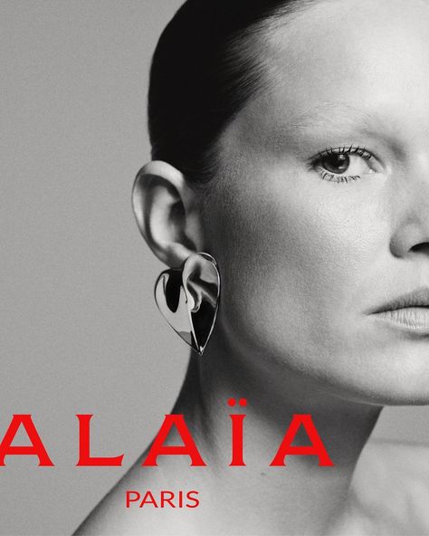 Anna Ewers Is Made to Exacting Standards in Alaïa WS2024 Ads — Anne of Carversville Advertising Campaign Design, Anna Ewers, Elite Model Management, Azzedine Alaia, Jewelry Photoshoot, Kaia Gerber, Her World, Fashion Poses, Fashion Photographer