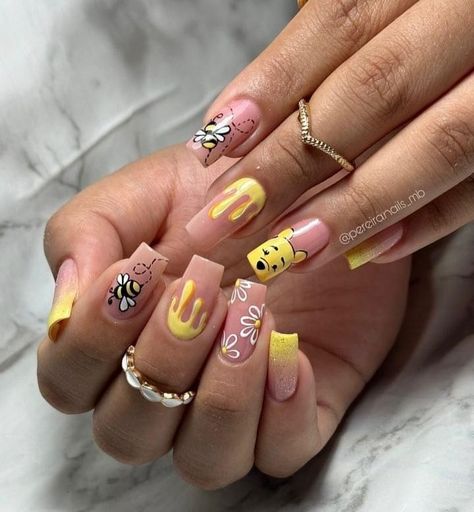 Sesame Street Nail Designs, Kelebek Nail Art, Cartoon Nail Ideas, Mystery Nails, Minions Nails, Spongebob Nails, Burgundy Acrylic Nails, Cartoon Nail Designs, Minion Nails