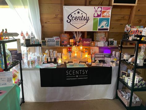 Scentsy Craft Show Displays, Diy Scentsy Display, Scentsy Vendor Event Ideas, Scentsy Event Display Vendor Booth, Scentsy Table Display, Vendor Booth Display Ideas Body Butter, Scentsy Booth, Vendor Events Displays, Join Scentsy