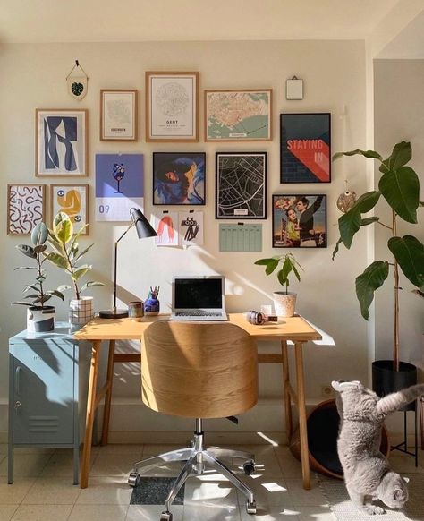 Working Room, 70s House, Appartment Decor, Study Room Decor, Room Deco, Design Bedroom, Apartment Inspiration, Room Inspiration Bedroom, Dream Rooms