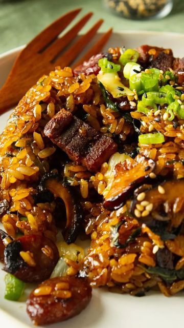 Cantonese Food, Pork Belly Recipes, Autumn Festival, Sticky Rice, Most Popular Recipes, Mid Autumn Festival, Mid Autumn, Rice Dishes, Pork Belly