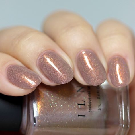 Squoval Nails, Warm Taupe, Holographic Nail Polish, Popular Nails, Holographic Nails, Unique Nails, My Nails, Nail Decorations, Nail Polish Colors