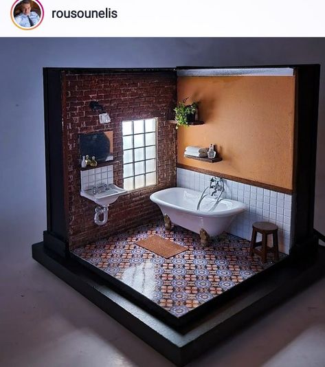 Retro Bathroom, Retro Bathrooms, Crochet Shawl Pattern Free, Shadow Box Art, Miniature Rooms, Scenic Design, Miniature Crafts, Miniature Model, Shadow Boxes