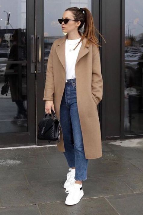 be53ee61104935234b174e62a07e53cfdesc38609281ri Coat Outfit Casual, Camel Coat Outfit, Winter Coat Outfits, Fall Fashion Coats, Japan Outfit, Coat Outfit, Fall Wear, Camel Coat, Lightroom Mobile