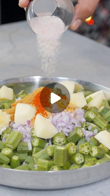 Veg Lunch Recipes Indian, Simple Sabji Recipe, Sabzi Recipe Indian Foods, Aloo Bhindi Recipe, Sabji Recipe India Easy, Masala Aloo Recipe, Bhindi Sabji, Sabji Recipe India Video, Masala Aloo