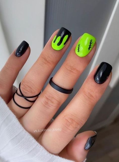 Ongles Beiges, Black Halloween Nails, Holloween Nails, Halloween Nails Easy, Halloween Acrylic Nails, Nails Yellow, Cute Halloween Nails, October Nails, Thanksgiving Nails