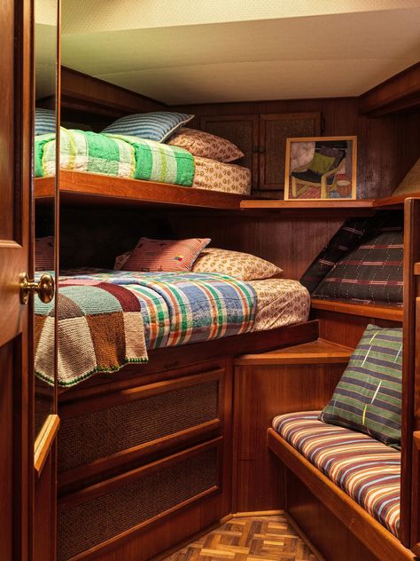 A Motorboat as Cozy as a Woodland Cabin - The New York Times Hook Line And Sinker, Boat House Interior, Tiny Loft, Sailboat Living, Boat Interior, St Croix, Bunk Room, Boat Design, Motor Boats