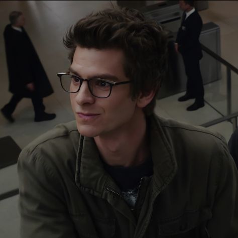 Andrew Garfield Glasses, Andrew Spiderman, Andy Garfield, Spiderman Icons, Peter Parker Andrew Garfield, Peter Parker Icon, Spiderman Outfit, Andrew Garfield Spiderman, Garfield Spiderman