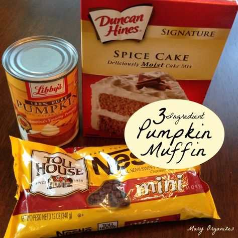 Three Ingredients is all you need Muffin Bites, Spice Cake Mix And Pumpkin, Can Pumpkin, Pumpkin Chocolate Chip Muffins, Pumpkin Spice Cake, Spice Cake Mix, Spice Cake, Cake Mix Recipes, Pumpkin Muffins