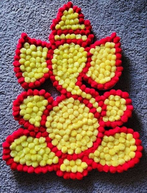 Ganesh Art Images For Ganesh Chaturthi Modern Rangoli, Simple Rangoli Designs, Ganesh Chaturthi Decoration, Diy Floral Decor, Diwali Decorations At Home, Housewarming Decorations, Simple Birthday Decorations, Simple Rangoli Border Designs, Diy Diwali Decorations