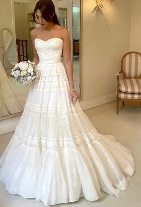 Classic Wedding Dress With Straps, Sadie Huff Wedding Dress, Wedding Dresses Preppy, Wedding Dress Inspiration Vintage, Tiered Lace Wedding Dress, Wedding Dress Tiered Skirt, Welcome Party Bride Outfit, Mama Mia Wedding Dress, Lace Wedding Dress With Ruffles