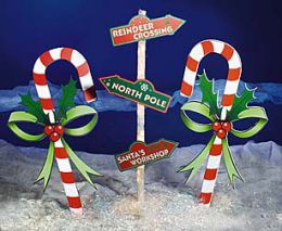 Outdoor Christmas Decoration Ideas Wooden Christmas Yard Decorations, Diy Snowman Decorations, Christmas Parade Floats, Outdoor Christmas Decorations Yard, Christmas Signs Diy, Lawn Decorations, Xmas Theme, Christmas Props, Candy Land Christmas Decorations Outdoor