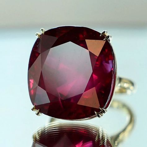 When It Comes to Rubies, Is Mozambique the New Star? - The New York Times Mozambique Ruby, Blood Ruby, Burmese Ruby, African Countries, New Star, Mozambique, The East, The New York Times, Ring Necklace