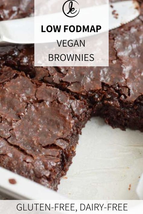 Super fudgy low FODMAP vegan brownies. Only for when you love really sticky brownies! Gluten-free and lactose-free. #FODMAP #glutenfree #lactosefree #vegan #veganbrownies #fodmapbrownies Fodmap Brownies, Low Fodmap Vegan, Fodmap Baking, Fodmap Desserts, Chocolate Glaze Recipes, Fodmap Vegan, Fod Map, Rachel Paul, Fodmap Food