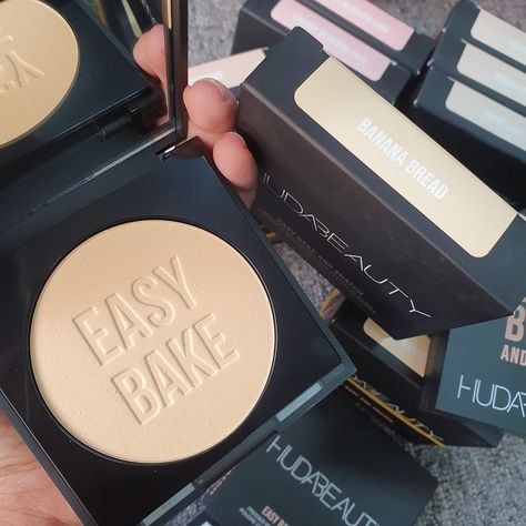 NEW Arrival Huda Beauty Easy Bake and Snatch Pressed Brightening and Setting powder 🔥this is sweat-proof powder Sale Price: 6,500 BDT Regular Price:7,050 BDT Available shades:✅ Banana Bread Cup Cake Cherry Blossom Pound Cake ✅ Inbox us / ORDER from website Get an extra discount with code: NEW10 https://lavishta.com/product/easy-bake-and-snatch-pressed-brightening-and-setting-powder/ Banana Bread Cup, Cake Cherry, Makeup Shopping, Makeup List, Easy Bake, Makeup Must Haves, Luxury Makeup, Sweat Proof, Setting Powder