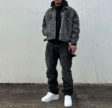 Jean Jacket Outfits Men, Streetwear Outfit Men, Look 80s, Hoodie Outfit Men, Guys Fashion Casual, Herren Style, Trendy Boy Outfits, Classy Outfits Men, Black Men Street Fashion