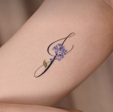 Brown Line Tattoo, Lily Of The Valley Tattoo, Valley Tattoo, Embroidery Alphabet, Line Tattoo, Brown Line, Line Tattoos, Lily Of The Valley, Henna Designs