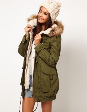 Hopefully new Winter coat. ASOS Fur Hooded Detachable Lined Parka Green Parka Jacket, Parka Jacket Women, Green Parka, Best Winter Coats, Winter Puffer Coat, Winter Puffer, Hooded Winter Coat, Unique Women, Long Winter Coats