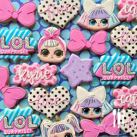 Cookies Icing, Suprise Birthday, Lol Doll Cake, Doll Cookies, Cookie Cake Birthday, 5th Birthday Party Ideas, Doll Party, Birthday Surprise Party, Surprise Party