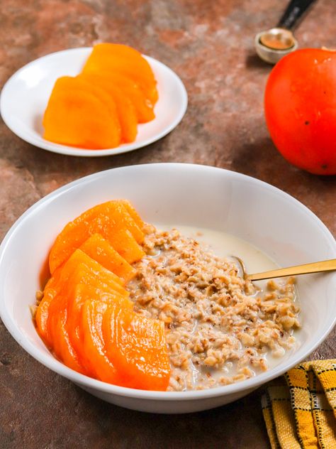 This cinnamon-spiced luscious vegan overnight oats breakfast is perfect to start a new day with a new song in your heart, The jelly-like texture of a ripe persimmon loaded with sweetness will definitely win your heart! #overnightoats #persimmonrecipes #oatsrecipes #healthyoatsrecipes #glutenfreebreakfast #veganbreakfast #veganrecipes #glutenfreerecipes Overnight Oats Breakfast, Oats For Breakfast, Persimmon Recipes, Breakfast Oats Overnight, Persimmon Fruit, Vegan Overnight Oats, Plant Based Whole Foods, Oats Breakfast, Recipe Boards