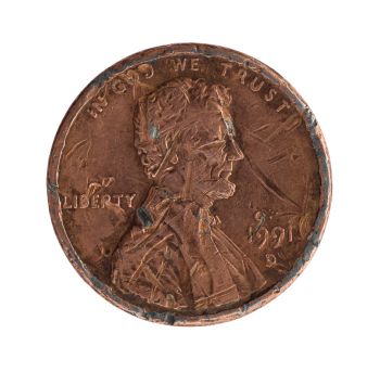 How to Clean a Penny - All About Cleaning Copper Pennies Clean Pennies, Cleaning Pennies, How To Clean Coins, How To Clean Pennies, Copper Pennies, Collecting Coins, Saving Coins, Bitcoin Mining Hardware, Coin Jewellery