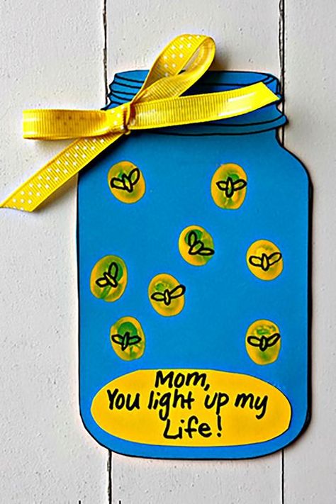 44 Cute Mother's Day Crafts for Kids - Preschool Mothers Day Craft Ideas Preschool Mothers Day, Mothers Day Crafts Preschool, Mother's Day Crafts For Kids, Mothers Day Craft, Easy Mother's Day Crafts, Diy Mother's Day Crafts, Mother's Day Projects, Gifts From Kids, Mother's Day Crafts