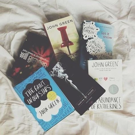 what is your favorite john green book? John Green Aesthetic, Green Books Aesthetic, Will Grayson Will Grayson, Book And Bed, Bookstagram Ideas, Books Photography, John Green Books, Mini Library, Paper Towns