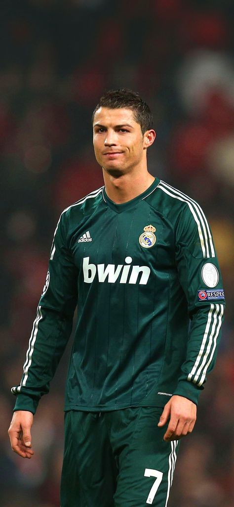 Manchester United vs Real Madrid 2013 Cristiano Ronaldo 2013, Cr7 Real Madrid, Cristiano Ronaldo Wallpaper, Cristiano Ronaldo Young, Ronaldo Wallpaper, Ronaldo Real Madrid, Ronaldo Real, Cristiano Ronaldo Wallpapers, Cr7 Ronaldo