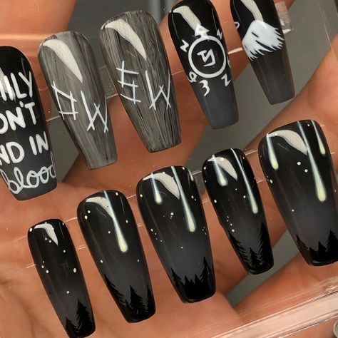 I’ll be the happiest girl alive so long as I can keep doing @cw_supernatural nails 😂😭 so in love with these. Opted for a grayscale theme for the whole set and with one hand just being the fallen angel scene 🤍 help me tag the cast in the comments?! @jaredpadalecki @jensenackles @genpadalecki @realmarksheppard @misha @danneelackles512 #supernaturalnails #supernatural #spnfamily #nailart #pressons #pressonnails #spnnails #spnfandom Supernatural Nails Designs, Supernatural Nails, The Fallen Angel, So In Love, Fallen Angel, The Cast, Jensen Ackles, Press On Nails, Help Me