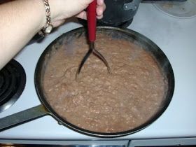 Homeschool Distractions: Restaurant Style Refried Beans Refried Beans With Lard, Restaurant Style Refried Beans, Best Refried Beans, Homemade Refried Beans, Mexican Restaurants, Food Sensitivities, Mexican Recipes, Refried Beans, Mexican Restaurant