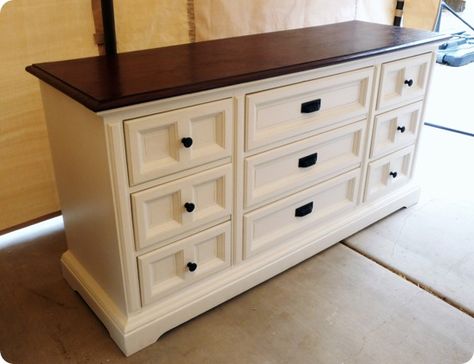 I love the darkwood top and the rest painted - plus it's a great compromise for the men in our lives who hate painted wood - I think this is beautiful! Two Tone Dresser, Diy Home Decor For Apartments, Dresser Refinish, White Dresser, Diy Dresser, Furniture Rehab, Painted Dresser, Refurbished Furniture, Room Remodeling