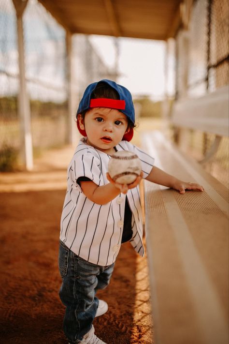 Rookie Of The Year Pictures, Rookie Of The Year Photo Shoot, Rookie Year Photoshoot, Baseball Themed Photo Shoot, One Year Baseball Photoshoot, Rookie Of The Year First Birthday Photos, 1st Birthday Baseball Theme Photo Shoot, Baseball 1st Birthday Pictures, Baseball First Birthday Pictures