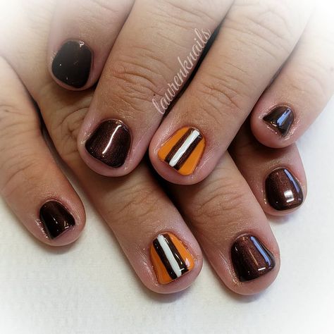 Cleveland Browns Nail Art, Cleveland Browns Nails, Football Nail Art, Brown Nail Art, Corn Rows, Football Nails, Cleveland Browns Football, Manicure Designs, Browns Football