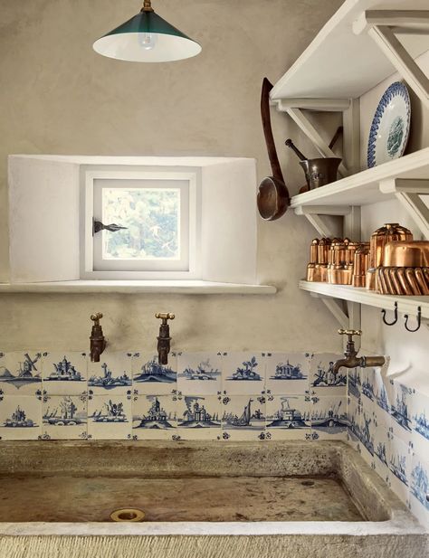 Welsh Aesthetic, Delft Kitchen, Kitchen With Stone, Welsh Cottage, Cotswold Cottage, Kitchen Nightmares, Cotswolds Cottage, Ivy House, Delft Tiles