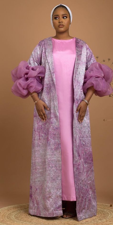 Bold Fashion Outfits, Boubou Styles For Women, Modest Dresses Fashion, Kaftan Designs, African Print Dress Ankara, African Wear Dresses, African Inspired Clothing, Woman Dresses, African Fashion Modern