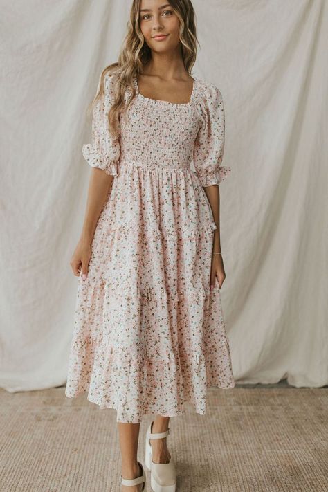 Pretty Modest Dresses, Church Outfit Dress, Cute Modest Summer Outfits, Summer Church Outfits For Women, Modest Church Outfits Summer, Modest Boho Outfits, Church Outfits For Women, Cute Dresses For Church, Church Dress Outfit