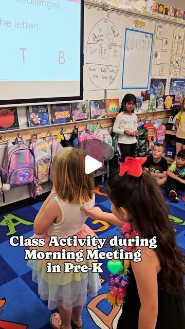 Lindsay Budnik ♡ Pre-K Teacher on Instagram: "This was fun! You can play this with letters, numbers, shapes etc. It practices letter formation, letter recognition, tactile letter practice and focus! You can switch up the letters/numbers/shapes each round!" Number And Letter Recognition, Fun Letter Recognition Games, Letter Games For Preschool Whole Group, Letter Recognition Games Preschool, How To Teach Letter Recognition, Teaching Letter Recognition, Number Recognition Activities, Letter Recognition Games, Letter Practice