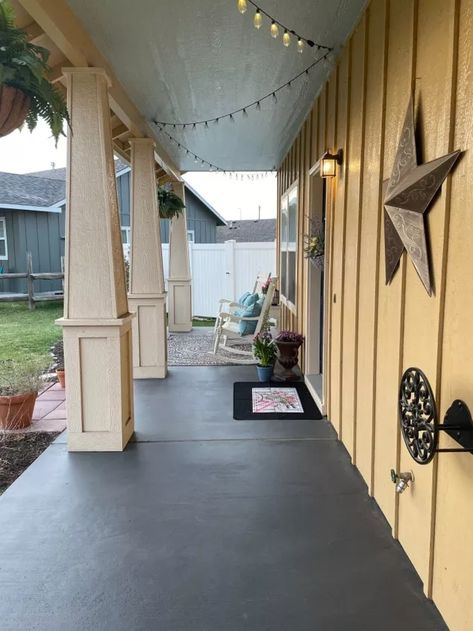 Concrete Patio Paint Colors, Concrete Front Porch Ideas, Painted Porch Floors, Concrete Front Porch, Front Porch Concrete Ideas, Paint Concrete Patio, Brick Porch, Painting Front Porch Concrete, Paint Concrete