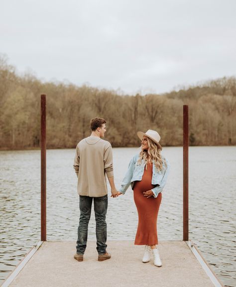 Fall Maternity Photos Casual, Casual Maternity Pictures Fall, November Maternity Photoshoot Outfits, Sweater Dress Maternity Photos, October Maternity Photoshoot, November Maternity Pictures, Fall Maternity Photoshoot Outfits, Neutral Maternity Pictures, Maternity Fall Photoshoot