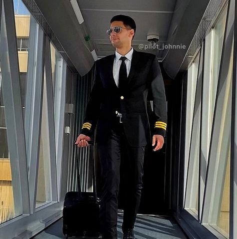 Pilot Johnnie, Hot Pilot, Emirates Cabin Crew, Pilot Uniform, Aviation Theme, Airplane Pilot, Welcome Aboard, Dream Career, Dream Lifestyle