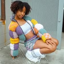 Jacket Crochet, The Big Easy, Big Easy, Crochet Inspo, Crochet Art, Crochet Clothes, Puffer Jacket, Puffer, Things To Sell