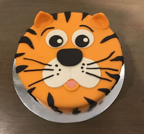 Tiger Cake, Animal Cakes, Kids Party Food, Baby Shower Cupcakes, Boy Birthday Cake, Girl Cakes, Kids Cake, Celebration Cakes, Flower Cake