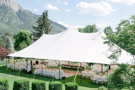 Utah summer weather is as unpredictable as love. Luckily this gorgeous tent accounts for both summer rainstorms and blistering sun. 💋 Learn more about our different tents & structures at our link in bio.⁠ ⁠ 💎 One of our tidewater sailcloth tents⁠ ⁠ Vendors:⁠ Planner: @michelleleoevents⁠ Photographer: @heathernan⁠ Tent: @diamondeventandtent⁠ Rentals: @diamondeventandtent⁠ Florals: @artisanbloom⁠ Publication: @utahbridemag⁠ ⁠ #tentedwedding #outdoorwedding #utahwedding #summerwedding #tentedrec... Grad Party Ideas, Grad Party Decor, Tent Event, Utah Summer, Grad Party Decorations, Utah Bride, Cool Tents, Tent Reception, Tent Rentals