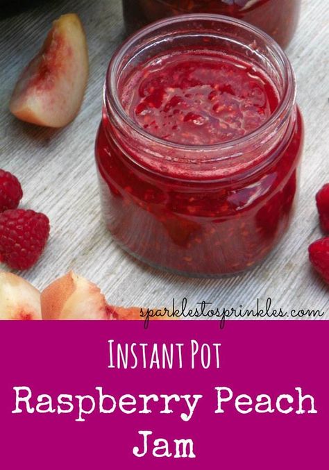 Raspberry Peach Jam, Freezing Recipes, Canned Applesauce, Peach Sauce, Making Jam, Peach Raspberry, Preserving Foods, Jam Recipes Homemade, Jam Jars